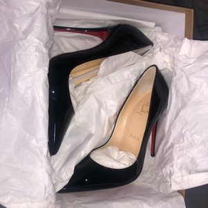 NIBChristian Louboutin Patent Leather So Kate